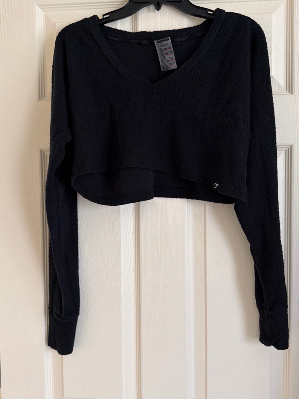 Gymshark Black Cropped V-Neck Long-Sleeve Top